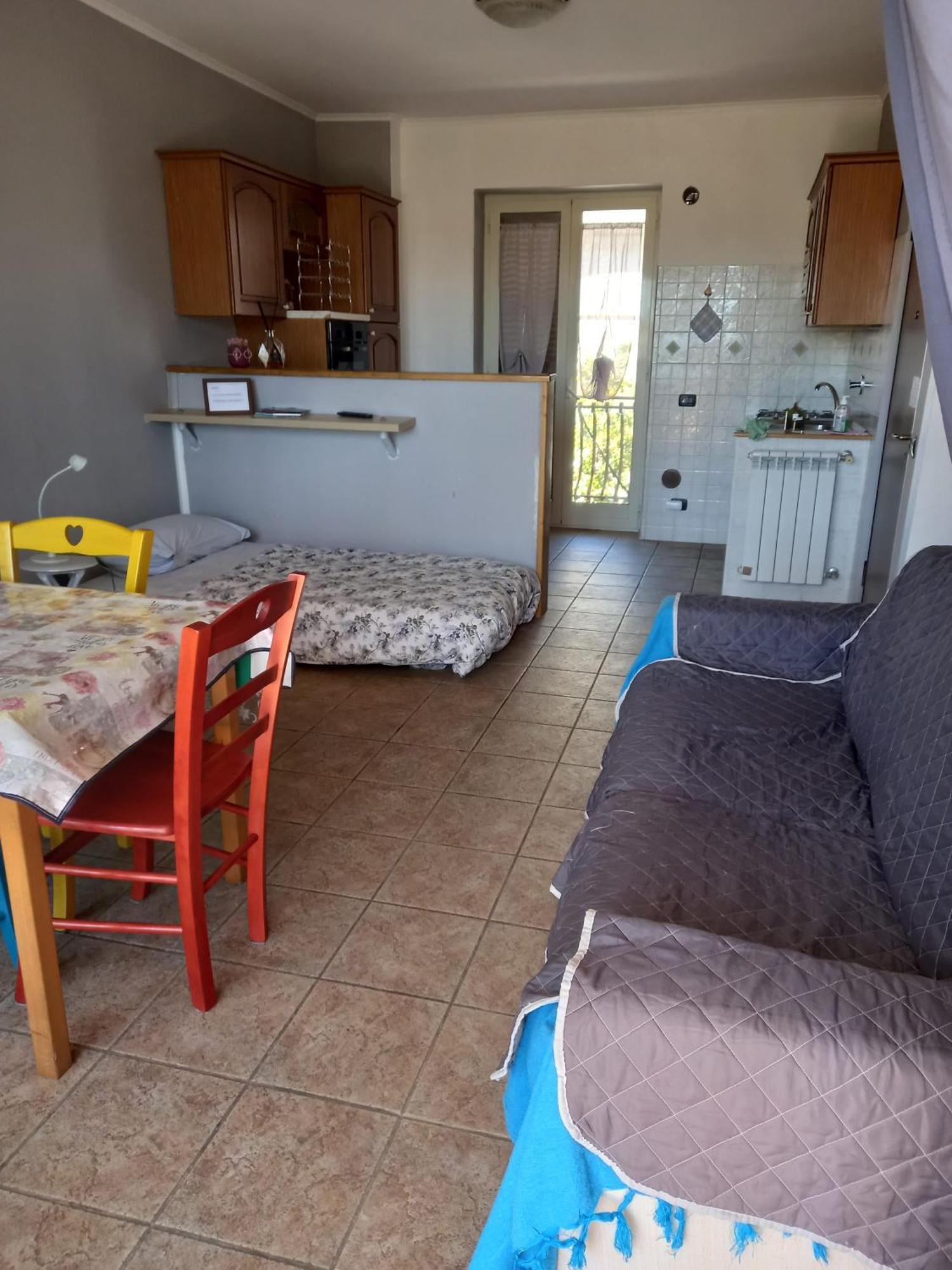 Apartament A Santy'S House 1Piano-No Lift-Shuttle A Pagamento-Raggiungibile A Piedi Aeroporto-Fermata Bus Fiera Di Roma A 3 Minuti-Air Condiz Ed Extra Bed For A Fee A Pagamento Fiumicino Zewnętrze zdjęcie